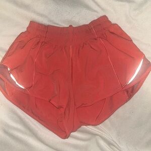 Lululemon Hotty Hots - raspberry cream